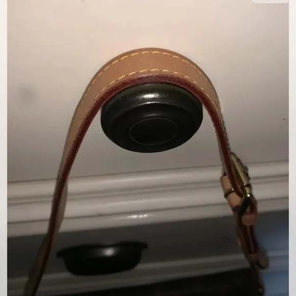 EUC authentic LOUIS VUITTON 
shoulder handbag🤎✨w/ dust bag ⚡️FLASH SALE! - Picture 4 of 15